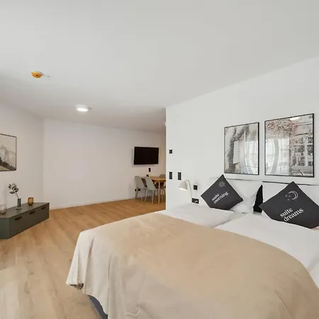 Limehome Celtisplatz