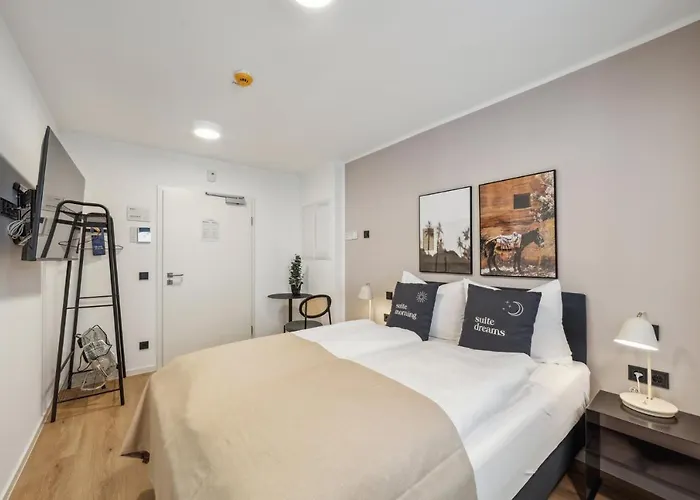 Limehome Celtisplatz Апартаменты *