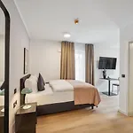 Limehome Celtisplatz Appartamento