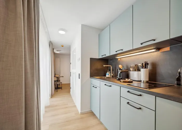 Апартаменты Limehome Celtisplatz *